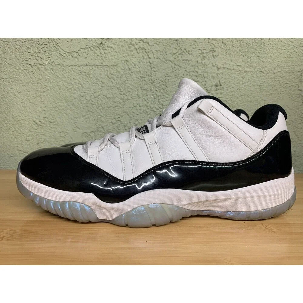 Nike Air Jordan 11 Retro Low Iridescent Emerald OG XI 52895–145 Men Size‎ 14